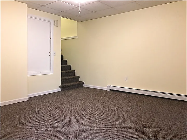 200 Vandale Rd — Photo 9