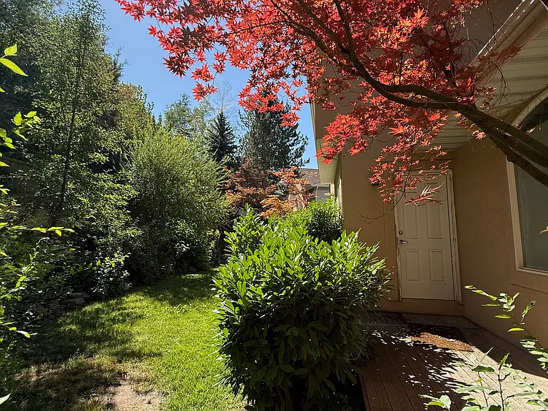 3139 E Old Mill Cir — Photo 33