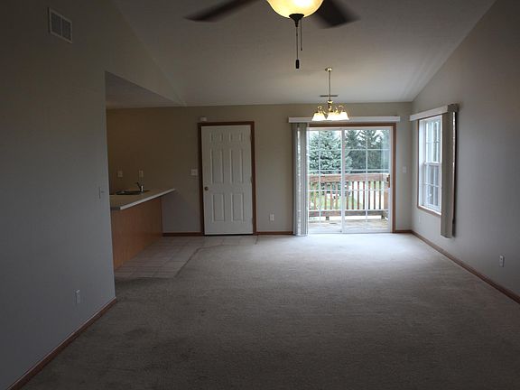 2nd image of 10450 Metalmark Ln Unit 1