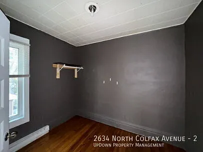 "Charming 3-Bedroom Gem located in the Hawthorne Neighborhood!" — Photo 3