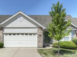 12 N Trumbull Cir, Saint Charles, MO 63301