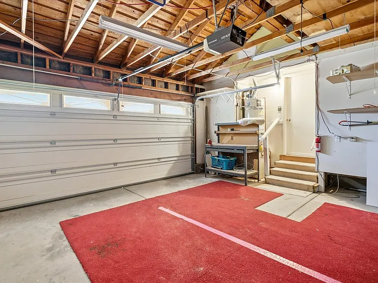 657 Sandy Hook Ct — Photo 28