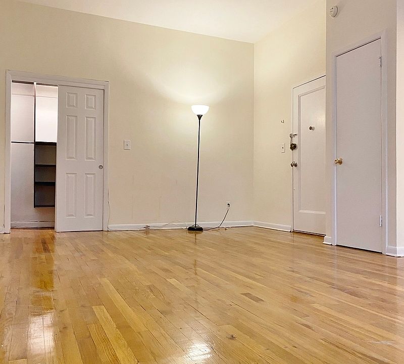 1st image of 225 E 84th St APT 2C