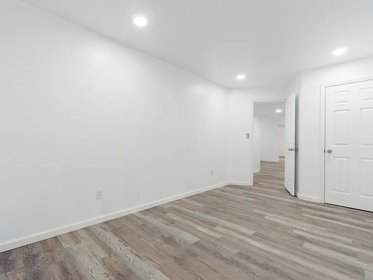 159 Shepard Ave #3 — Photo 8
