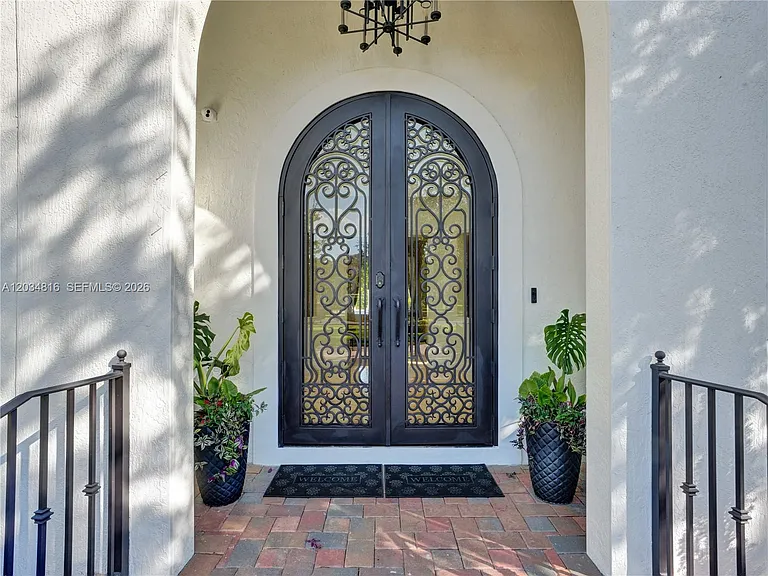 14321 Jockey Cir N — Photo 5
