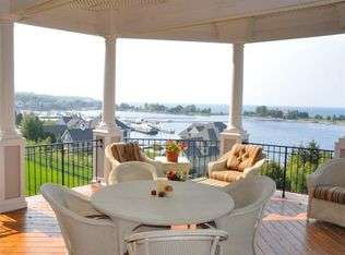 4092 Harborview Rdg, Petoskey, MI 49770