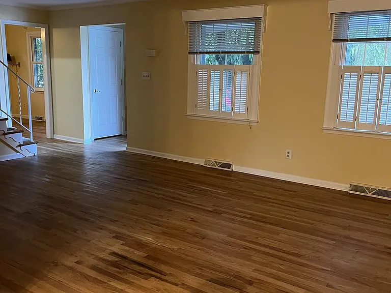 104 Cedar St — Photo 3