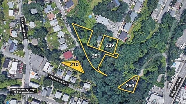 1st image of 210 Greenvale Ave