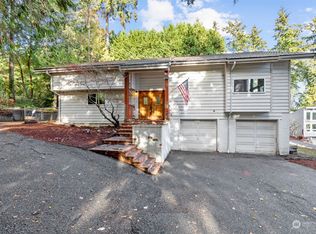 4000 NE Derek Dr, Bremerton, WA 98311