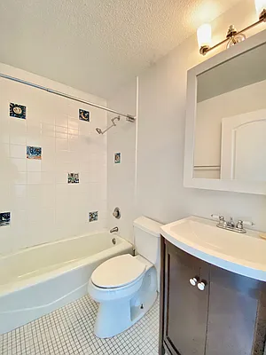 Rented by Brown Harris Stevens | media 13