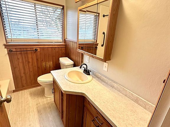 5th image of 3112 Delaney St