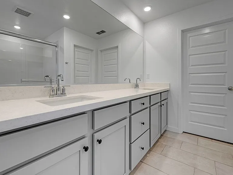 12628 Hereford Ave — Photo 21