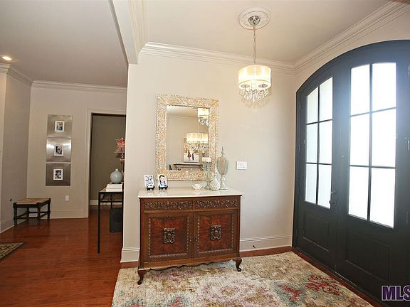 2nd image of 15180 Bluffwood Cir