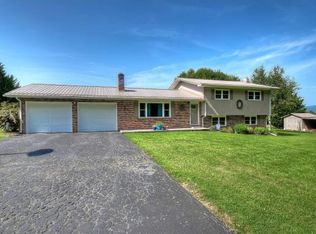 166 Flora Dugger Rd, Elizabethton, TN 37643