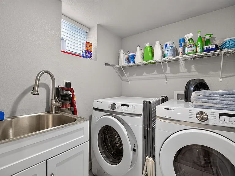 2615 W Caithness Pl — Photo 25