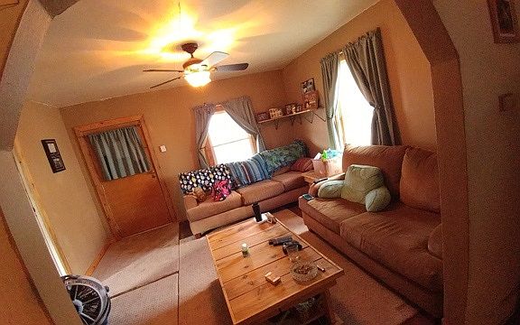 3rd image of 403 16th Ave