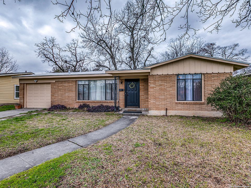 1st image of 57 VAUGHAN PL