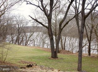 610 Steamboat Run Rd, Shepherdstown, WV 25443