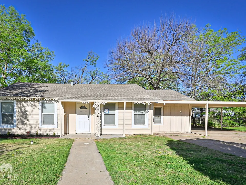 404 Lanola Ct