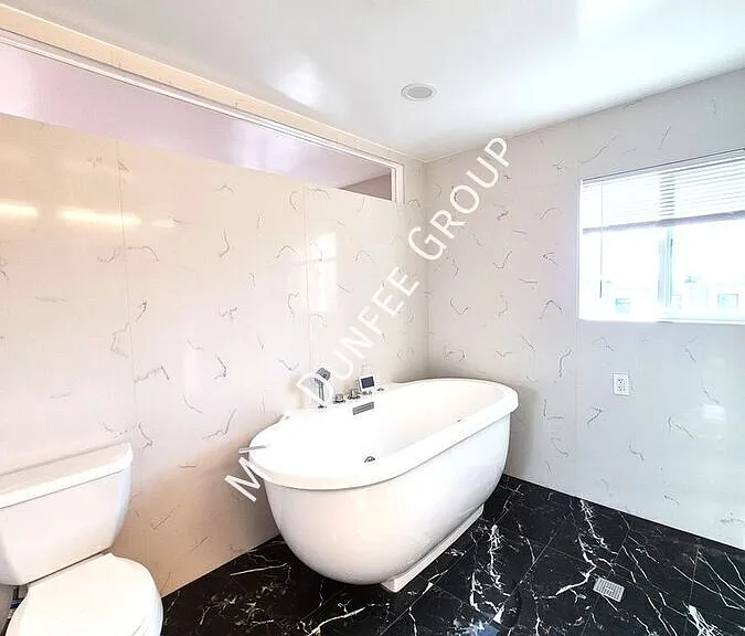 2699 E 20th St #D — Photo 20