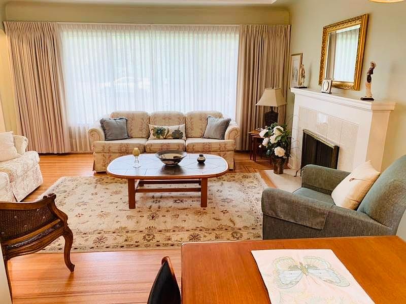 Vancouver House for rent - 4 Bedrooms — photo 3