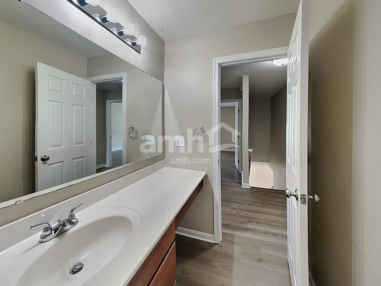 9694 Ridge Xing — Photo 16