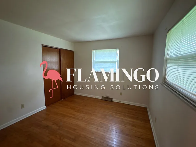4315 Sheller Ave — Photo 9