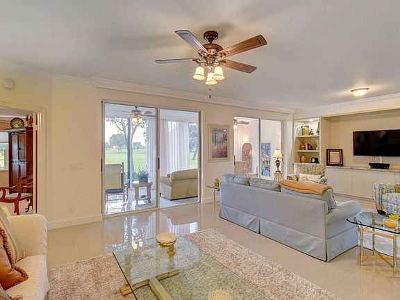 4th image of 11594 Briarwood Cir APT 1