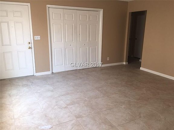 2nd image of 1852 Cane Hill Dr
