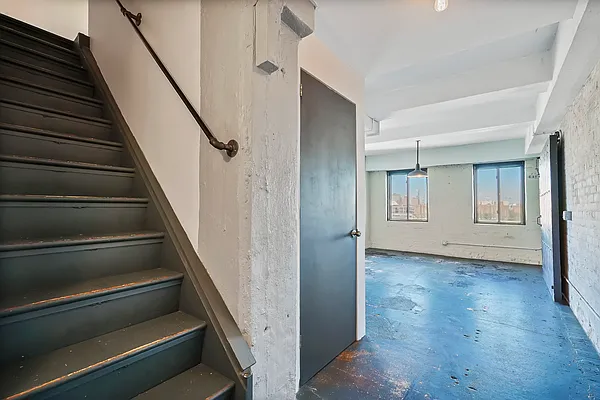 Sold by Avenue Sotheby's International Realty | media 16