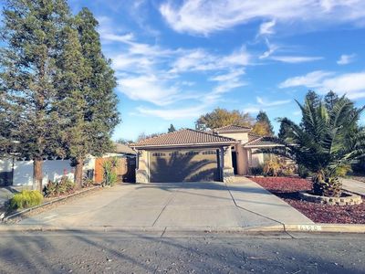 6190 N Gregory Ave, Fresno, CA, 93722