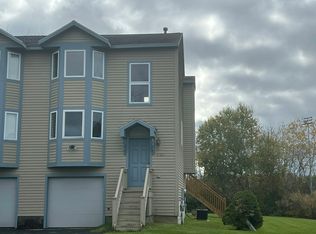 6163 Diffin Rd, Cicero, NY 13039