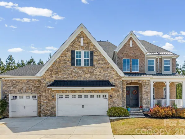 455 Brier Knob Dr, Fort Mill, SC 29715