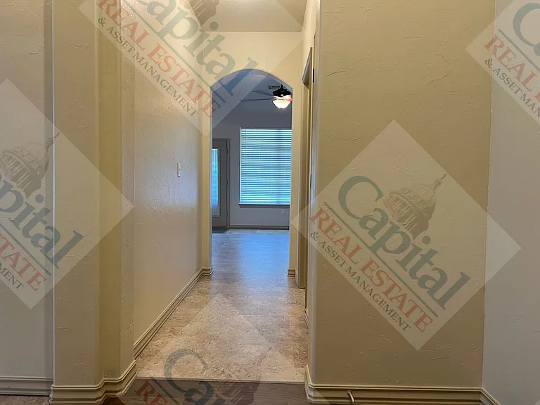 20630 Frontier Pl — Photo 3