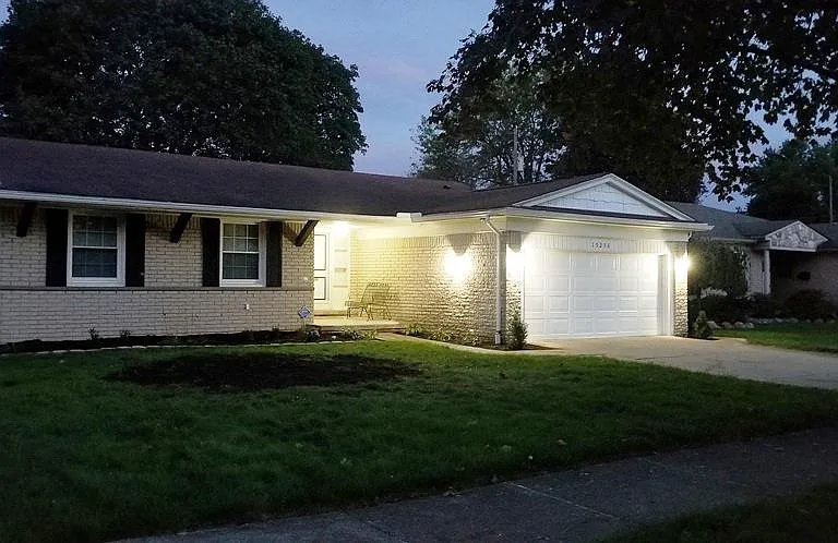 15236 Willowbrook Ln — Photo 7