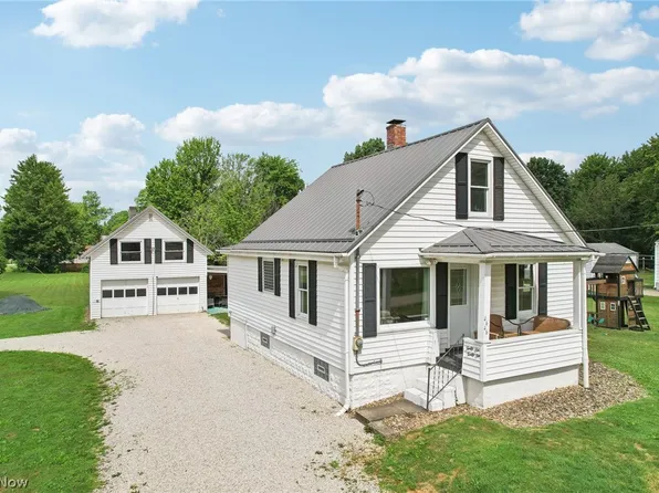 4646 Belton St, Norton, OH 44203