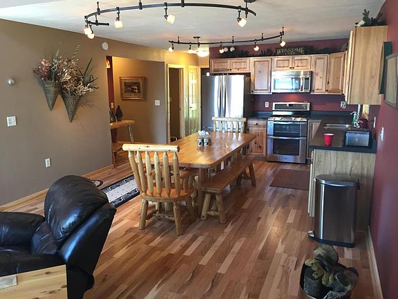 4th image of 36750 Oak Point Dr