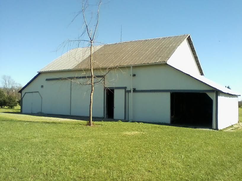 2nd image of 3545 Hughes Rd