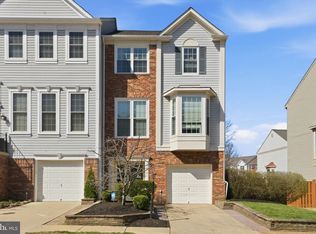 7514 Lamoyne Ct, Alexandria, VA 22315
