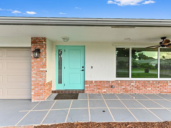 4th image of 2647 SW 14th Drive