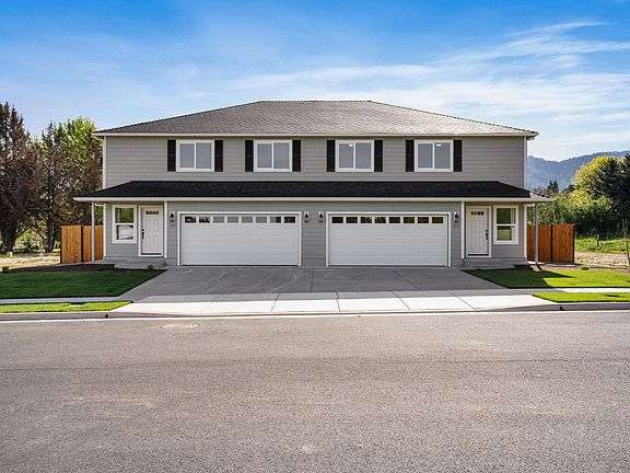 2nd image of 171 SE Champagne Ct