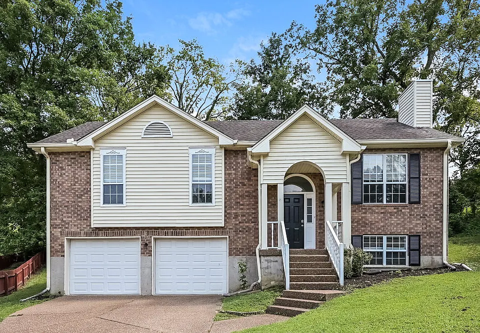 903 Retriever Pl