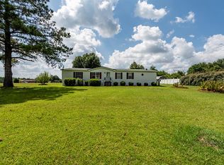 107 Oakridge Dr, Americus, GA 31709