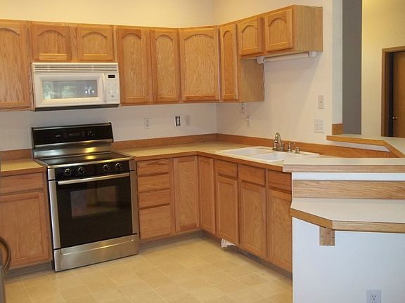 4th image of 1273 Arrezo Dr