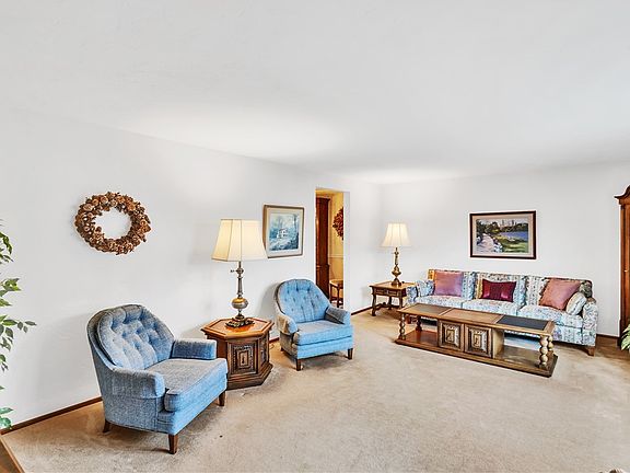 5th image of 1103 Covington Pl