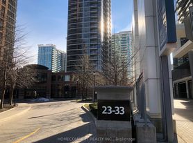 23 Sheppard Ave E