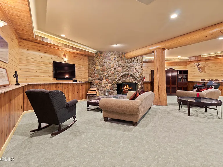 1613 Black Canyon Rd — Photo 44