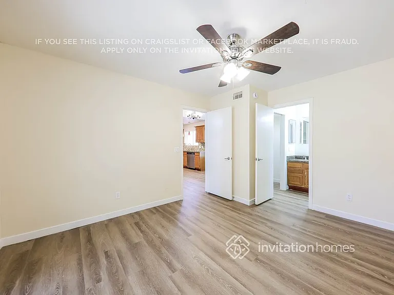 1516 E Kristal Way — Photo 11