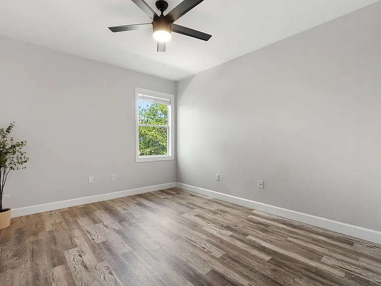 5312 Tattinger Ln — Photo 3