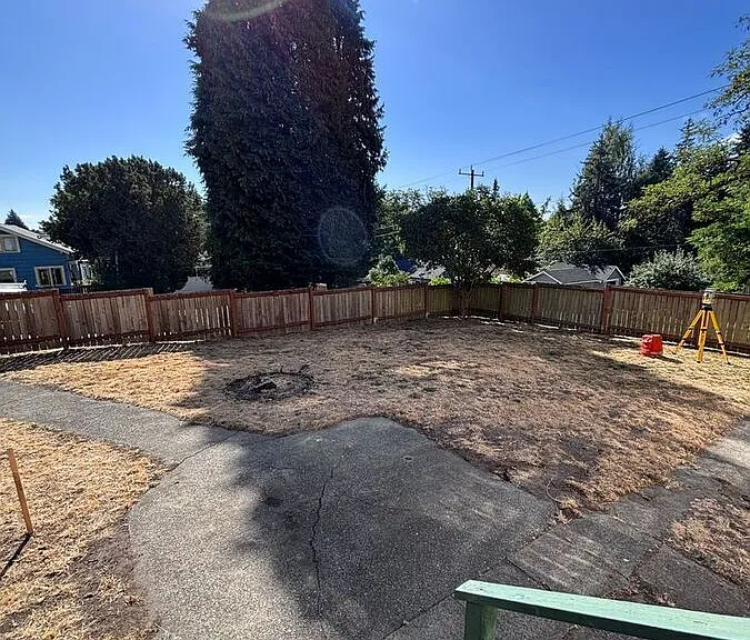 7802 Roosevelt Way NE — Photo 33